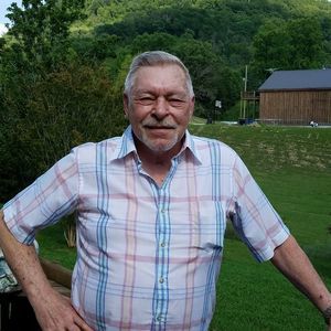 Meet your Posher, Eddie